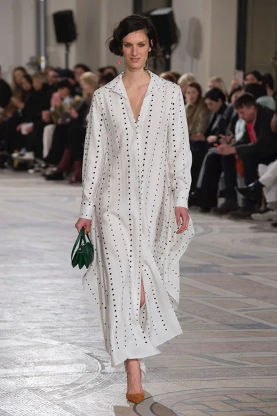 Look 58